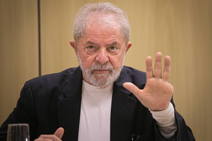 Lula é condenado e tem pena ampliada para 17 anos