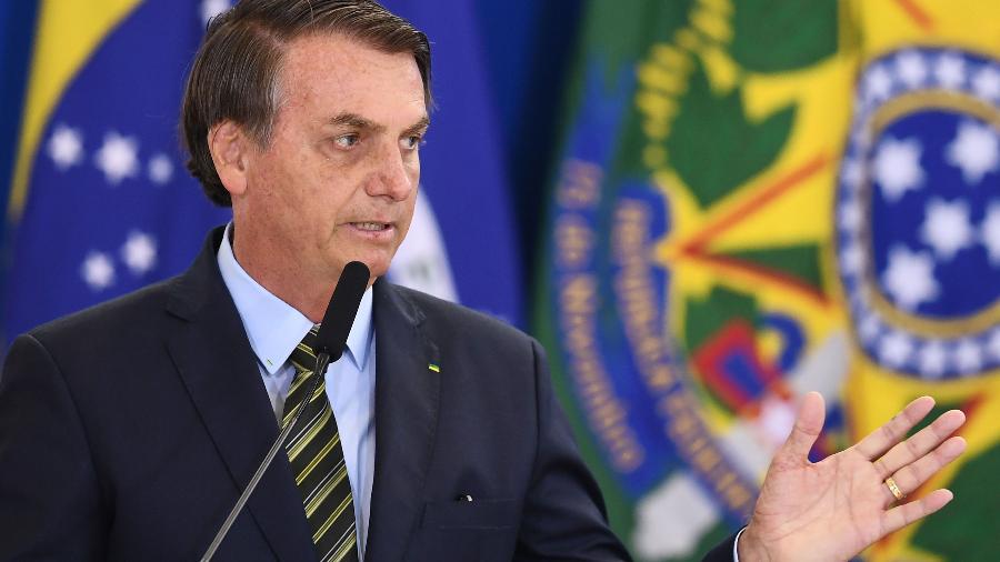 Bolsonaro diz que Governo não tem condições de manter auxílio de R$600