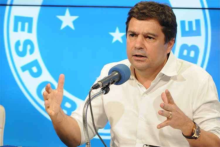 Itair Machado, ex-dirigente do Cruzeiro, está internado em estado grave em UTI com COVID-19