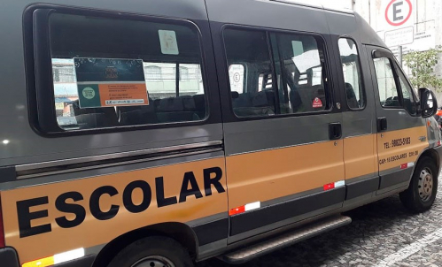 Donos de vans escolares em Valadares sem apoio