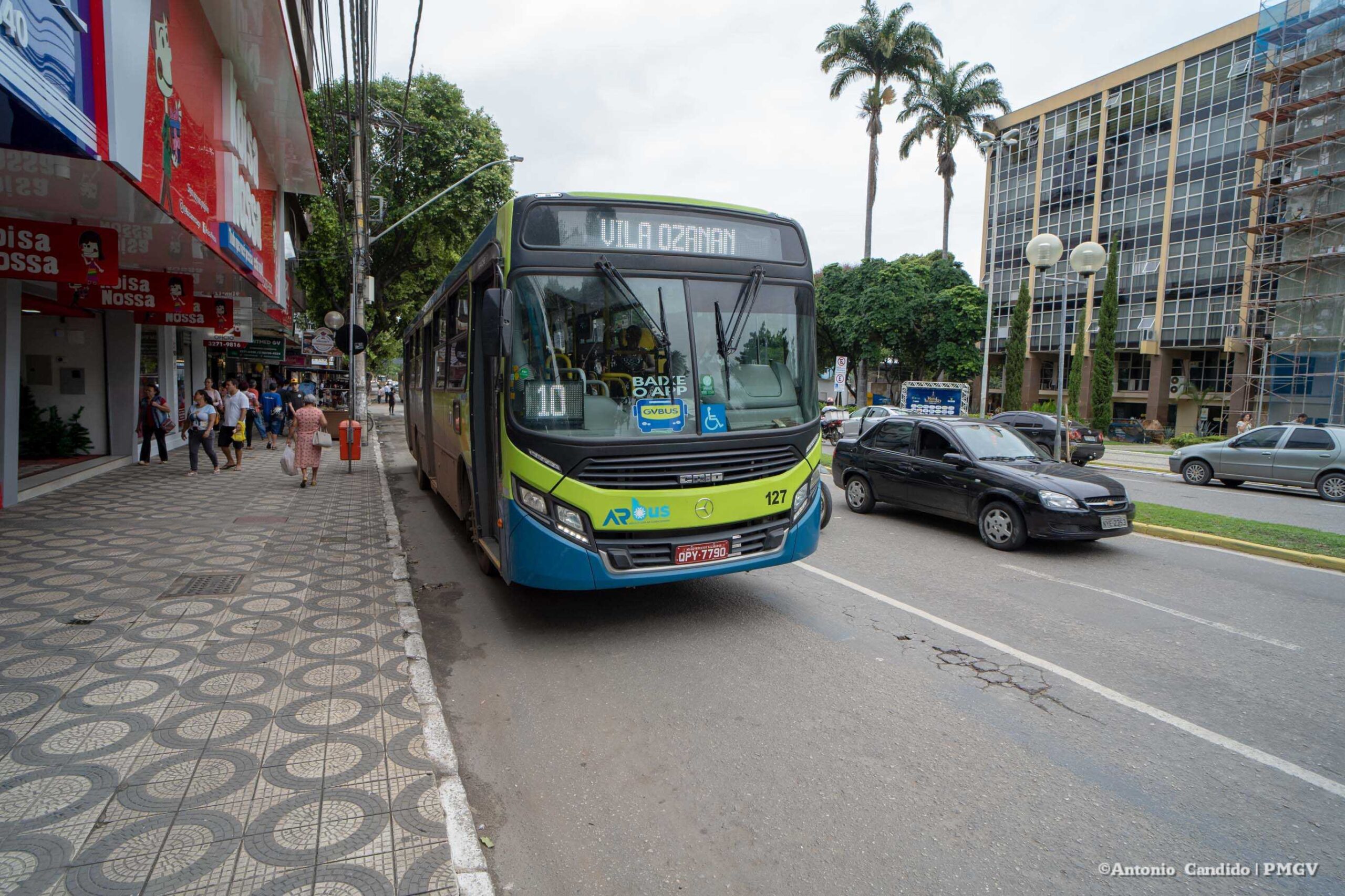 Empresa investigada por fraudar licitação de ônibus em BH fez operação semelhante em Governador Valadares