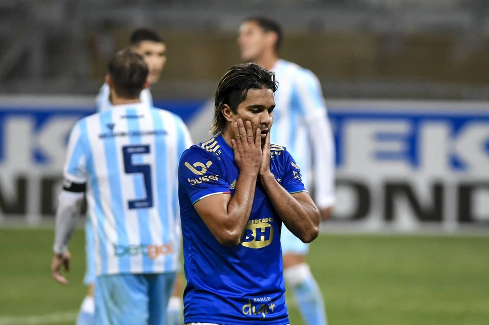 Cruzeiro encerra a 15ª rodada da Série B do Campeonato Brasileiro na 18ª colocação
