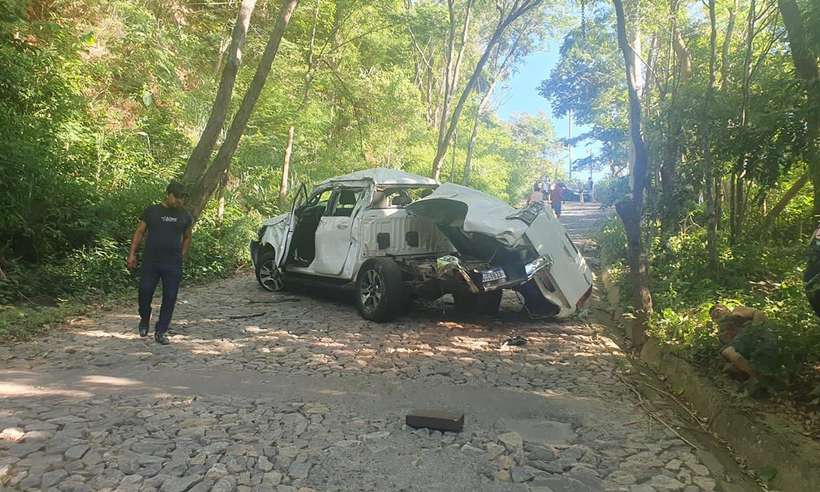  Morre em GV o segundo ocupante da picape que capotou no Pico da Ibituruna