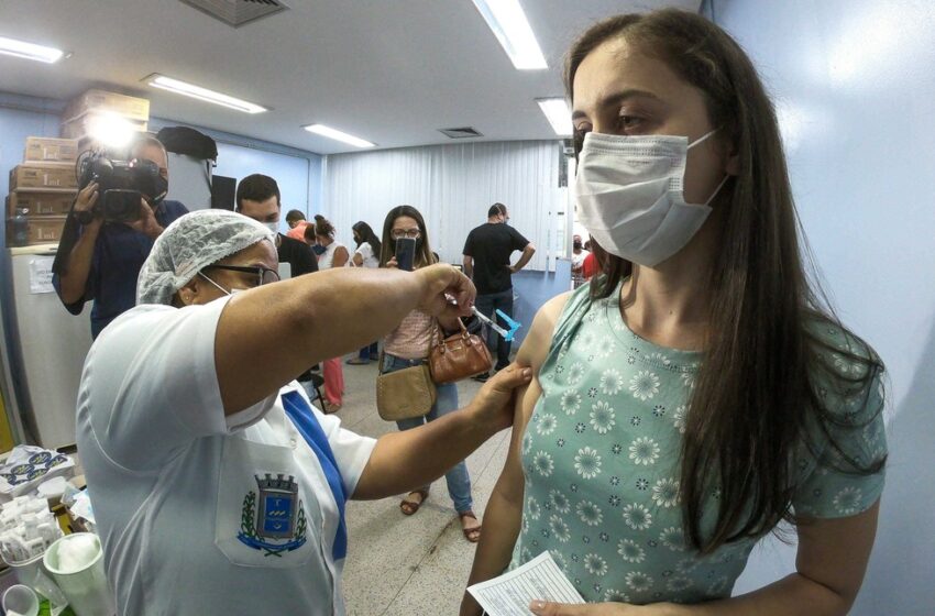  Prefeitura de Valadares fará imunização contra a Covid-19 no sábado