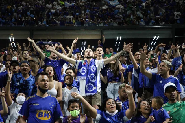  Cruzeiro e Atlético vendem mais de 48 mil ingressos para clássico