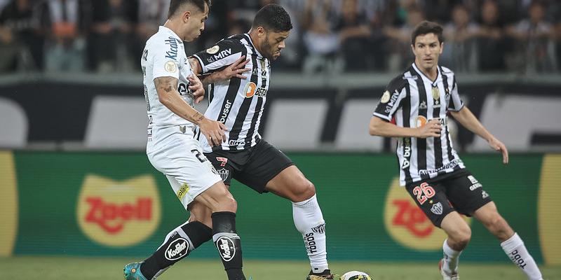 Atlético não aproveita vantagem e cede empate ao Santos no Mineirão