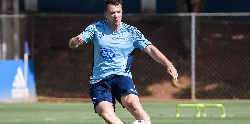 Cruzeiro completa ‘semana tranquila’ antes de enfrentar o Fluminense