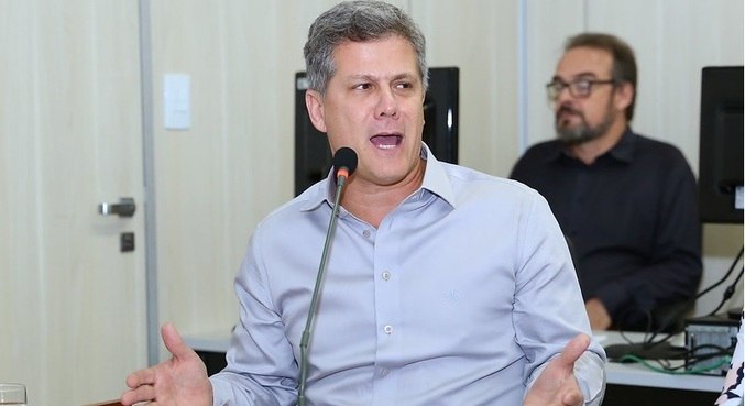 Vereador de BH Léo Burguês renuncia ao mandato