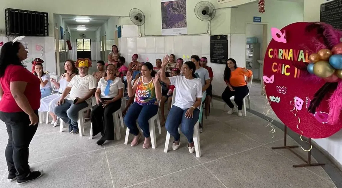 Profissionais da saúde promovem ações de conscientização em Valadares